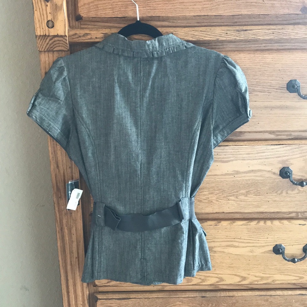 Top - Picture 3 of 6